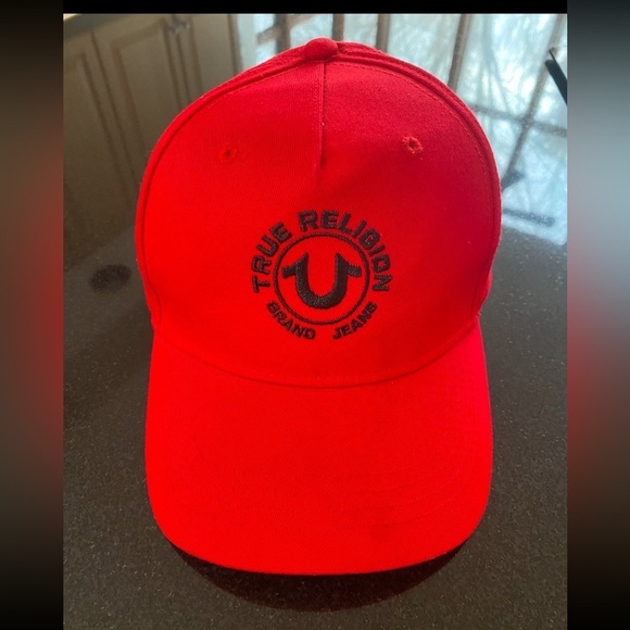 True Religion Men's Snapback Baseball Cap Hat Circle Embroidered Logo Red Black - Picture 1 of 7